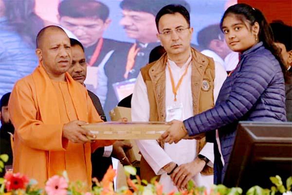 CM Yogi