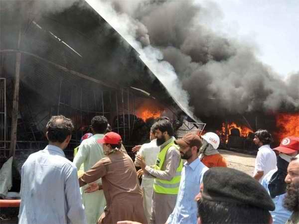Pakistan-fire