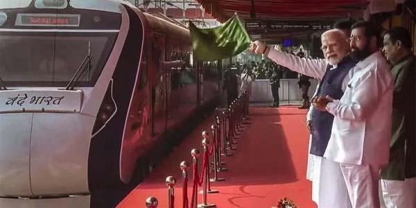 मोदी ने नागपुर-बिलासपुर वंदे भारत एक्सप्रेस को रवाना किया