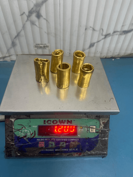 दिल्ली हवाई अड्डे पर सोने की तस्करी करने वाला एक यात्री गिरफ्तार