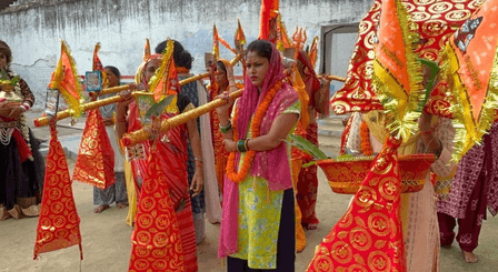 शाहजहांपुर कारागार में बंदियों ने निकाली कांवड़ यात्रा, ब्रिटिश महिला भी हुई शामिल