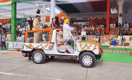 पटियाला में धूमधाम से मनाया गया 79वां स्वतंत्रता दिवस, मंत्री हरभजन सिंह ईटीओ ने फहराया तिरंगा