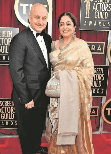 किरण खेर और अनुपम खेर की शादी के 40 साल पूरे, सोशल मीडिया पर एक-दूसरे के लिए जताया प्यार