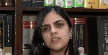 सेलिना जेटली की वकील का बयान, 'उन्हें मानसिक, शारीरिक और आर्थिक प्रताड़ना सहनी पड़ी'