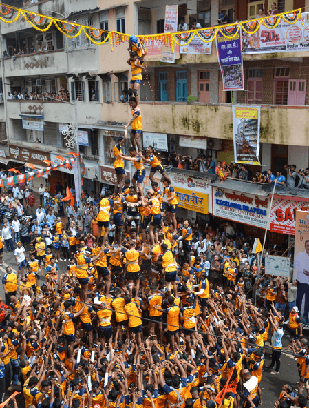 महाराष्ट्र : दही हांडी उत्सव में अलग-अलग हादसों में दो की मौत, 200 से अधिक घायल