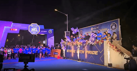 मुंबई में 8वीं डब्ल्यूएनसी नेवी हाफ मैराथन का आयोजन, कई बड़ी हस्तियां शामिल हुईं