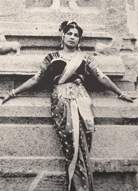 प्रख्यात नृत्यांगना अमला शंकर : 11 वर्ष की आयु में शुरू हुआ सफर, विश्व मंच पर बिखेरी कला की चमक