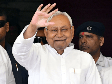 बिहार के वरिष्ठ और आर्थिक रूप से कमजोर कलाकारों को अब मिलेगी मासिक पेंशन