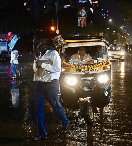 मुंबई: बारिश के साथ नए साल की शुरुआत, न्यूनतम तापमान में गिरावट दर्ज