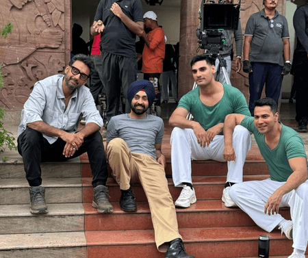 अहान शेट्टी ने 'बॉर्डर 2' की पुणे में हो रही शूटिंग पूरी की, दिलजीत-वरुण संग शेयर की तस्वीरें