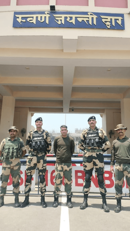 पाकिस्तान ने भारत के अगवा बीएसएफ जवान को लौटाया, 23 अप्रैल से कब्जे में रखा था