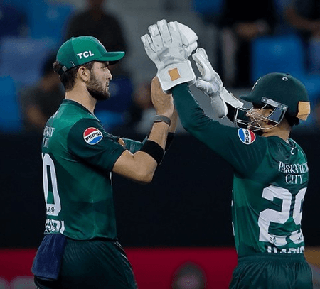 एशिया कप : पाकिस्तान ने ओमान को 93 रन से हराया