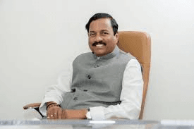 सुनील तटकरे और शरद पवार की मुलाकात को लेकर अटकलें तेज; रोहित का दावा-भाजपा में शामिल हो सकते हैं एनसीपी के 22 विधायक