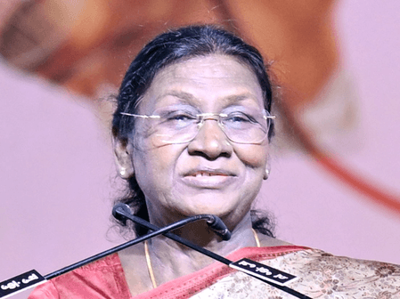 नववर्ष 2026 पर राष्ट्रपति द्रौपदी मुर्मू और उपराष्ट्रपति सीपी राधाकृष्णन का देशवासियों को संदेश