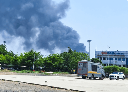 विमान हादसा : कार्यक्रम बीच में छोड़ विजयवाड़ा से अहमदाबाद रवाना हुए केंद्रीय नागरिक उड्डयन मंत्री