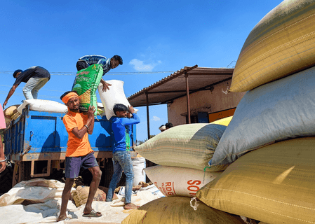 नई श्रम संहिताओं से गोदी श्रमिकों की सुरक्षा, स्वास्थ्य और कल्याण के लिए मजबूत फ्रेमवर्क तैयार होगा