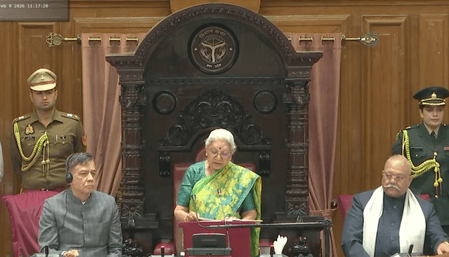 यूपी विधानसभा बजट सत्र: राज्यपाल ने हंगामे के बीच दिया भाषण, सपा ने लगाए 'गो बैक' के नारे