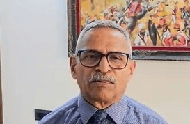 पाकिस्तान का लोकतंत्र ही 'अजीब', यहां तो फौज ही देश: रिटायर्ड लेफ्टिनेंट कर्नल संजय कुलकर्णी