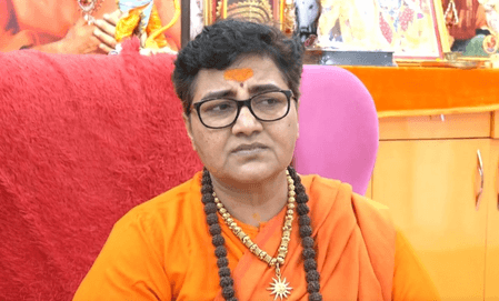 साध्वी प्रज्ञा सिंह ठाकुर का दिग्विजय सिंह को जवाब- कांग्रेस सदस्यों की कोई विचारधारा नहीं