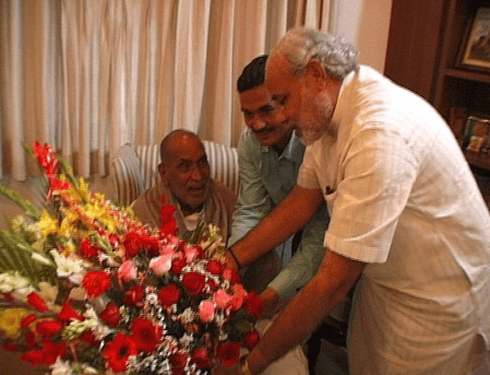 साहस और लोकतांत्रिक मूल्यों के प्रतीक थे पूर्व प्रधानमंत्री चंद्रशेखर: पीएम मोदी