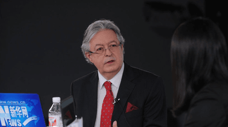 स्विस सेंटर बोर्ड के अध्यक्ष जीन-जैक्स डी डार्डेल के साथ साक्षात्कार