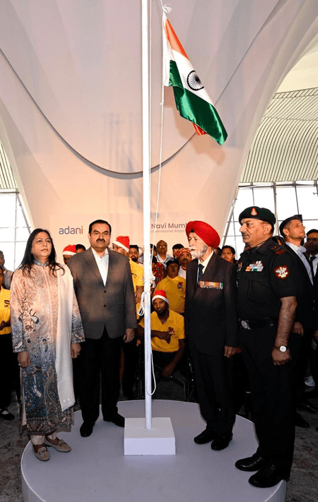 नवी मुंबई अंतरराष्ट्रीय हवाई अड्डे का शुभारंभ, गौतम अदाणी ने देश के नायकों को किया सलाम
