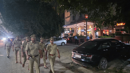 स्वतंत्रता दिवस के दिन दिल्ली में मालवाहक वाहनों की एंट्री पर बैन, सुरक्षा व्यवस्था चाक-चौबंद