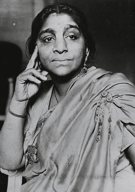 सरोजिनी नायडू की पुण्यतिथि पर सीएम योगी और पुष्कर सिंह धामी समेत कई नेताओं ने दी श्रद्धांजलि