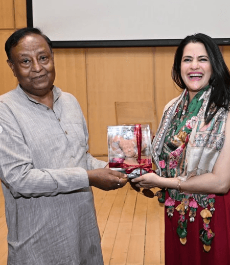 बिहार म्यूजियम पहुंचीं सोना महापात्रा, पोस्ट में दिखाई भारत की समृद्ध विरासत की झलक