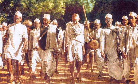 दांडी सत्याग्रह की वर्षगांठ पर अमित शाह समेत कई नेताओं ने महात्मा गांधी को किया याद