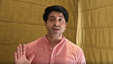 कांग्रेस को नाम बदलकर 'आई नीड करप्शन एंड कमीशन' कर लेना चाहिए: शहजाद पूनावाला