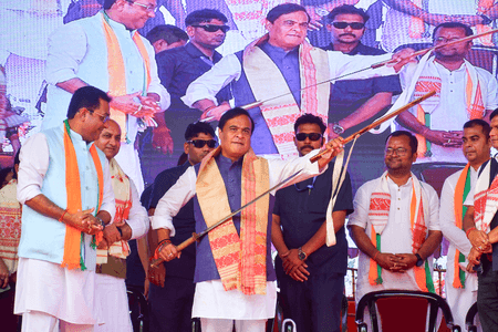 असम में पेट्रोल, डीजल और एलपीजी की कोई कमी नहीं: सीएम सरमा