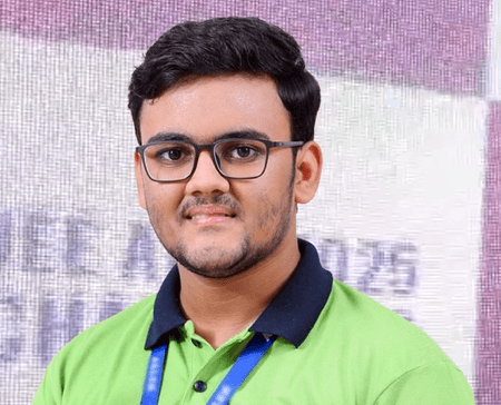 रजित गुप्ता ने बताया, कैसे बने जेईई एडवांस्ड 2025 के टॉपर