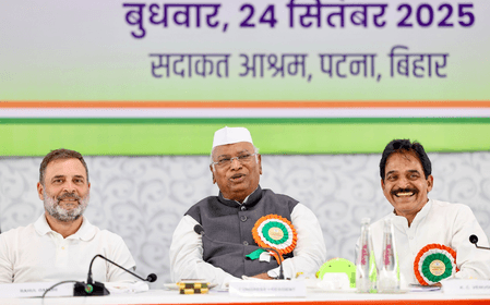 बिहार चुनाव: पुराने वोट बैंकों को जोड़कर अपनी छवि बदलने में जुटी कांग्रेस