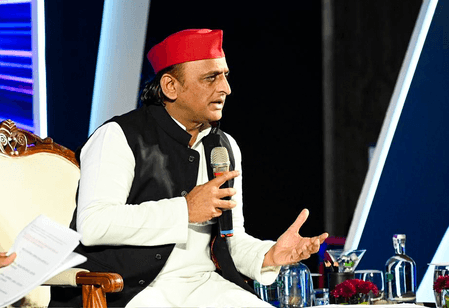 सपा ने सीईओ यूपी को सौंपा ज्ञापन: कासगंज-बहराइच-फर्रुखाबाद-बस्ती में एसआईआर में पक्षपात का आरोप