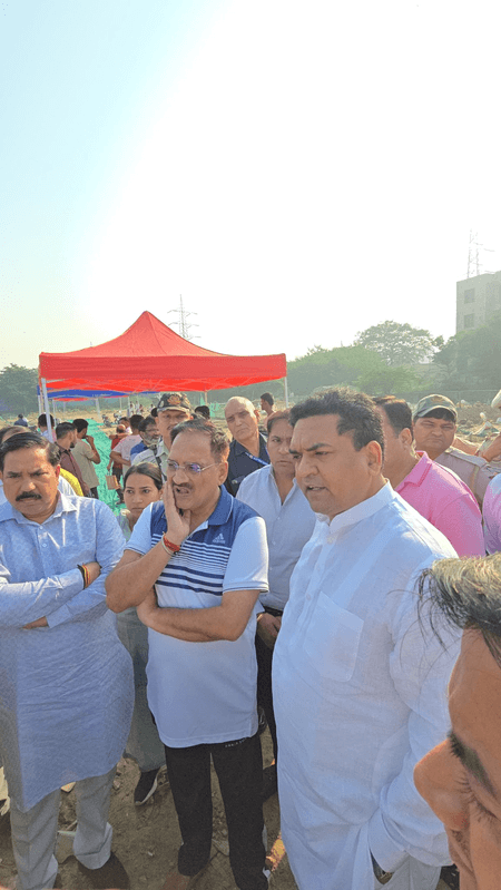 दिल्ली: कपिल मिश्रा ने अशोक नगर, कोंडली और त्रिलोकपुरी में छठ घाटों का किया निरीक्षण