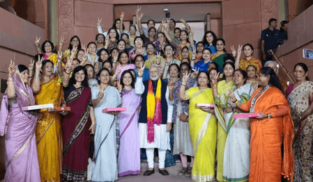 महिलाओं के लिए विधायी संस्थाओं में आरक्षण समय की मांग: प्रधानमंत्री मोदी