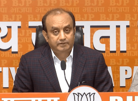 विदेशी फंडिंग और जासूसी के आरोपों पर जवाब दे गांधी परिवार : सुधांशु त्रिवेदी