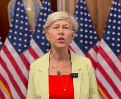 'देश में हिंसा के लिए कोई जगह नहीं है', कांग्रेस सदस्य ने चार्ली किर्क की हत्या की निंदा की