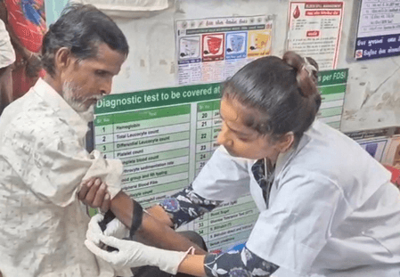 भरूच में ‘स्वस्थ नारी, सशक्त परिवार अभियान’ के तहत लगाए गए स्वास्थ्य कैंप