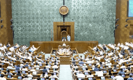 संविधान संशोधन विधेयक नहीं हुआ पास, विपक्ष ने बताया लोकतंत्र और संविधान की बड़ी जीत