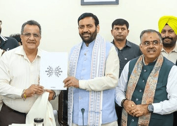 अमृतसर के व्यापारियों का सीएम सैनी ने किया स्वागत, सोनीपत में ड्राई फ्रूट थोक बाजार को मिली हरी झंडी