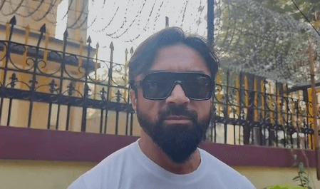 सलीम खान का हालचाल लेने लीलावती अस्पताल पहुंचे एजाज खान, बताया कैसी है सेहत