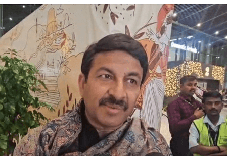 राम मंदिर के शिखर पर लगे ध्वज का भाव वसुधैव कुटुंबकम और सर्वे भवंतु सुखिना है: मनोज तिवारी