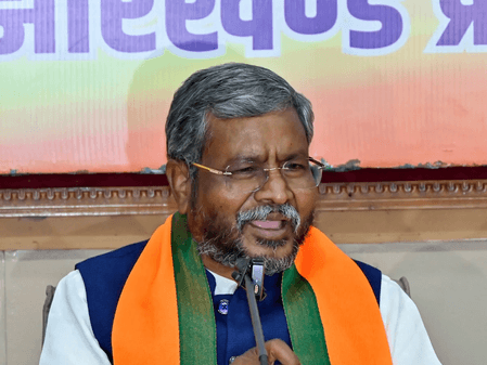 झारखंड: आपराधिक गिरोह पाकिस्तान से मंगा रहे हथियार, यह कानून-व्यवस्था की विफलता: बाबूलाल मरांडी