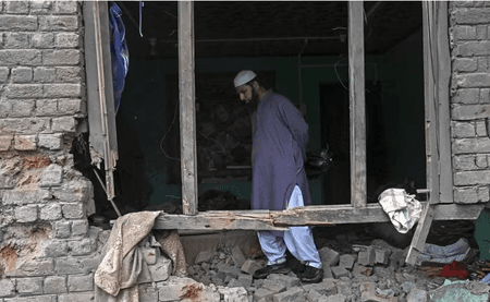 पाकिस्तान ने अस्थायी रूप से बंद किया अपना हवाई क्षेत्र