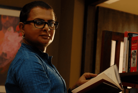 रितुपर्णो घोष: पर्दे पर 'समलैंगिकता को दर्शाने वाले जादूगर', नहीं कर पाए पूरे अपनी जिंदगी के पचास साल