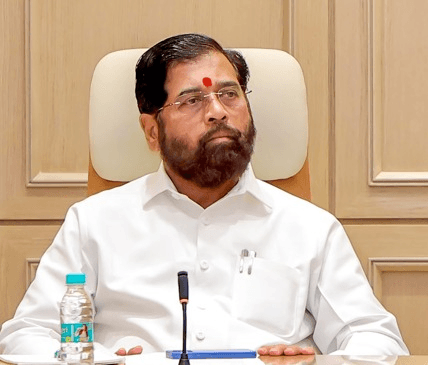 योग से पीएम मोदी फिट, पाकिस्तान को किया चित : एकनाथ शिंदे