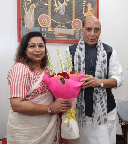 पैरा एथलेटिक्स चैंपियनशिप को लेकर पारुल सिंह ने राजनाथ सिंह से की मुलाकात, आयोजन में शामिल होने का दिया न्योता