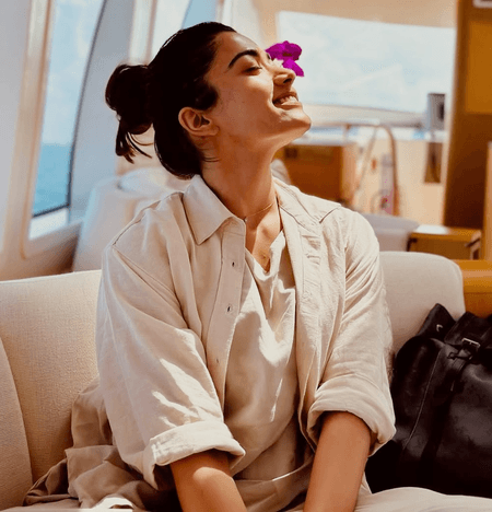 रश्मिका को अच्छी लगती है बारिश की भीनी खुशबू, लेकिन एक चीज नहीं पसंद!